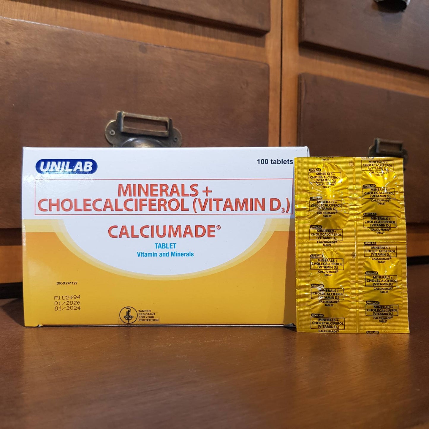 Minerals + Cholecalciferol (Calciumade)