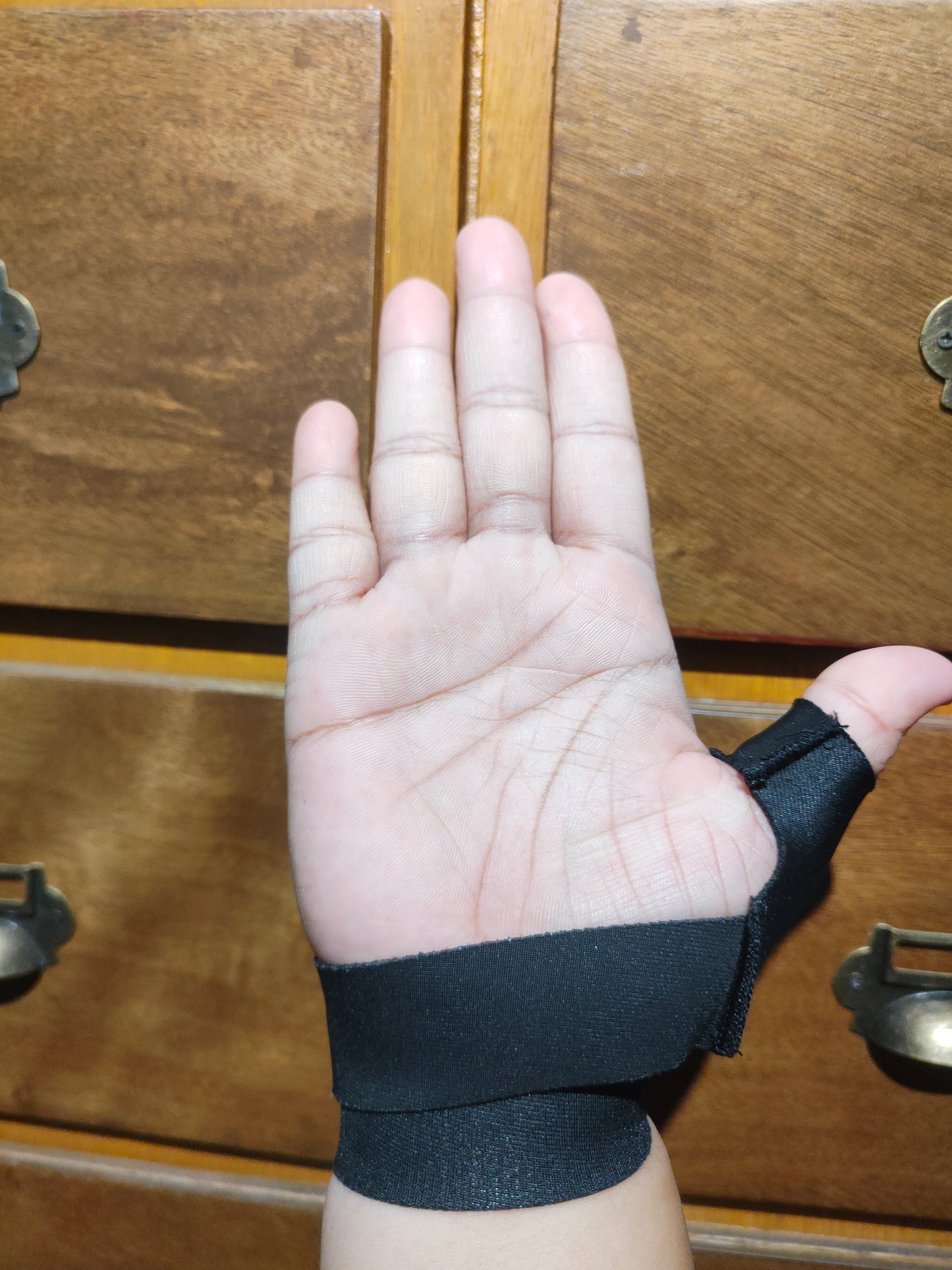 Thumb Brace Adjustable