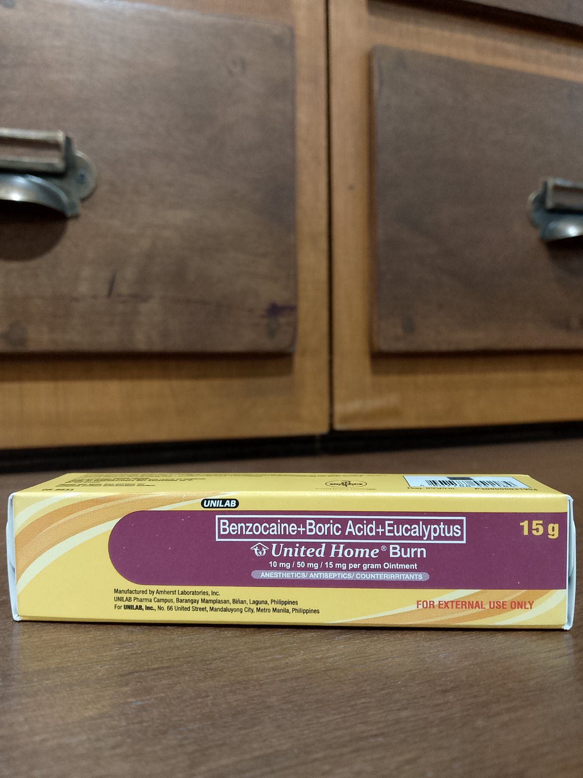 Benzocaine+ Boric acid+ Eucalyptus (UH Burn) 15g Ointment