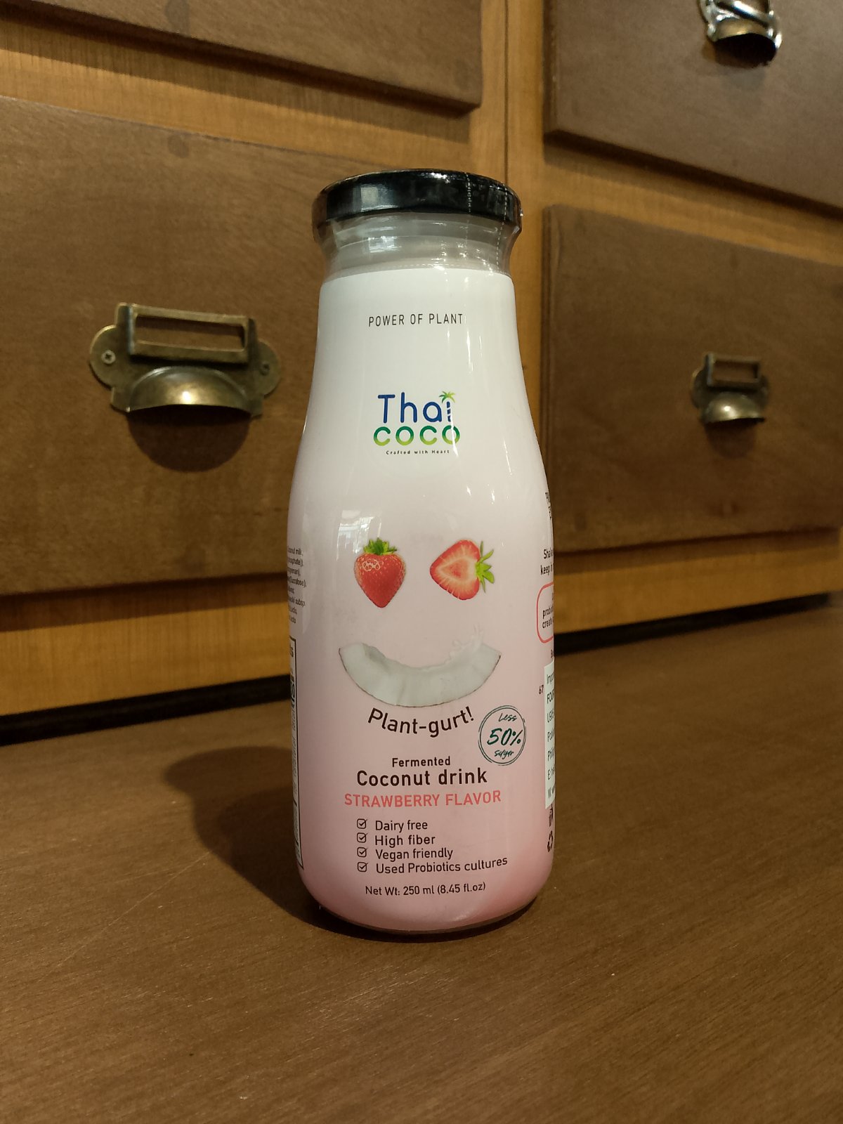 Plant-gurt Fermented Coconut drink (Strawberry) 250ml