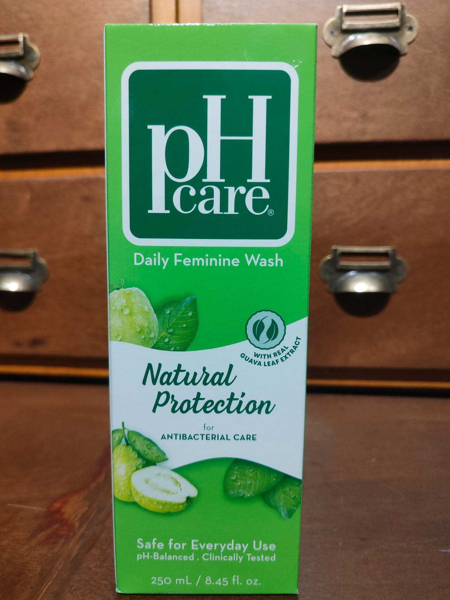 pH Care Natural Protection for Antibacterial Care 250mL