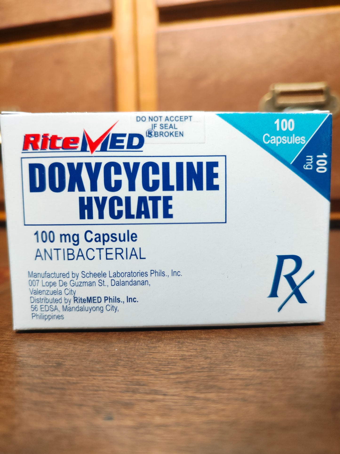 Doxycycline Hyclate (RiteMed) 100mg Capsule