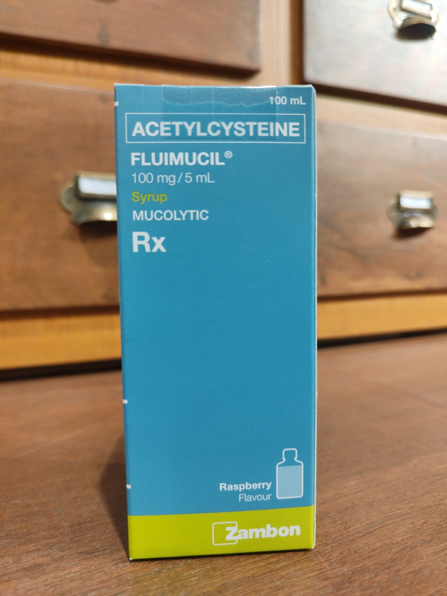 Acetylcysteine (FLUIMUCIL) 100mg/ 5mL, 100mL Syrup