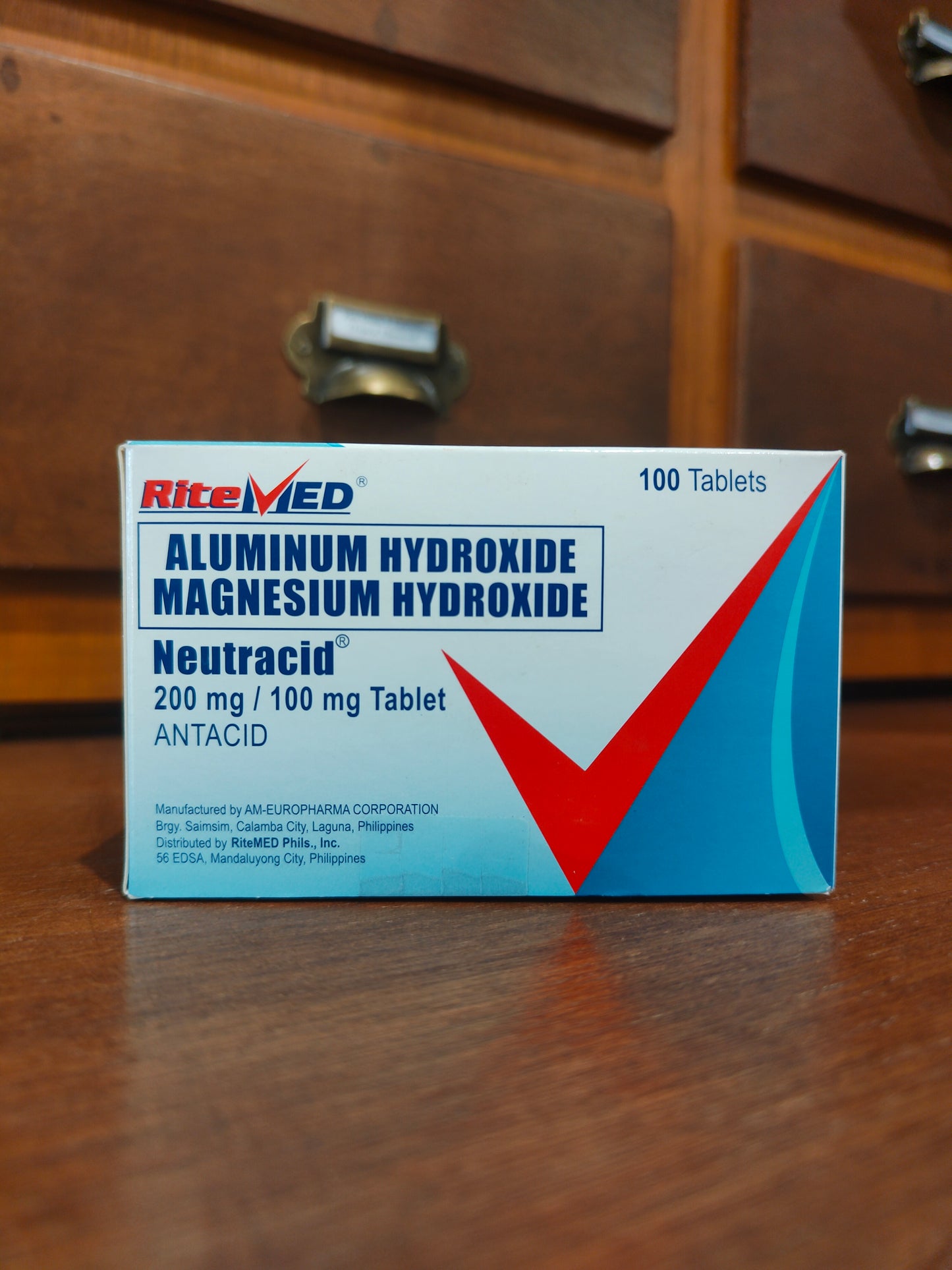 Aluminum Hydroxide + Magnesium Hydroxide (Ritd Neutracid) 200mg/ 100mg TeMeablet