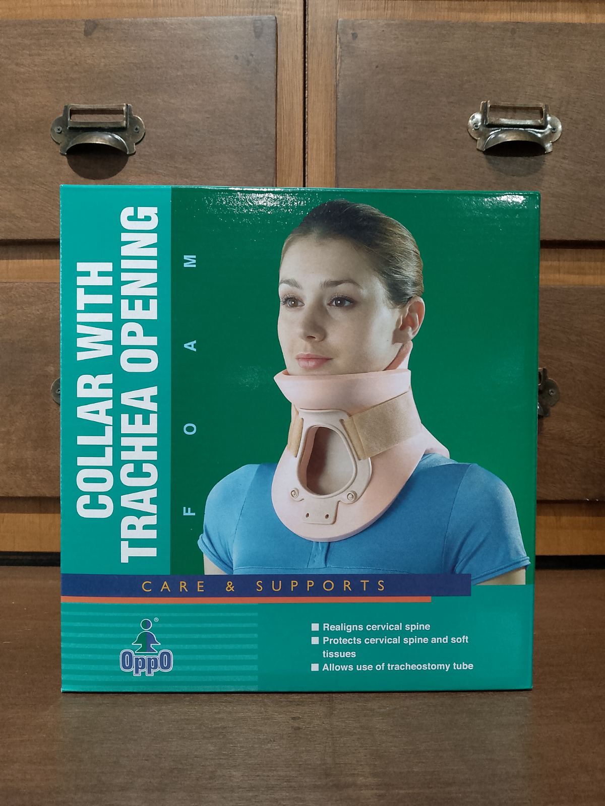 OPPO Collar with Trachea Opening