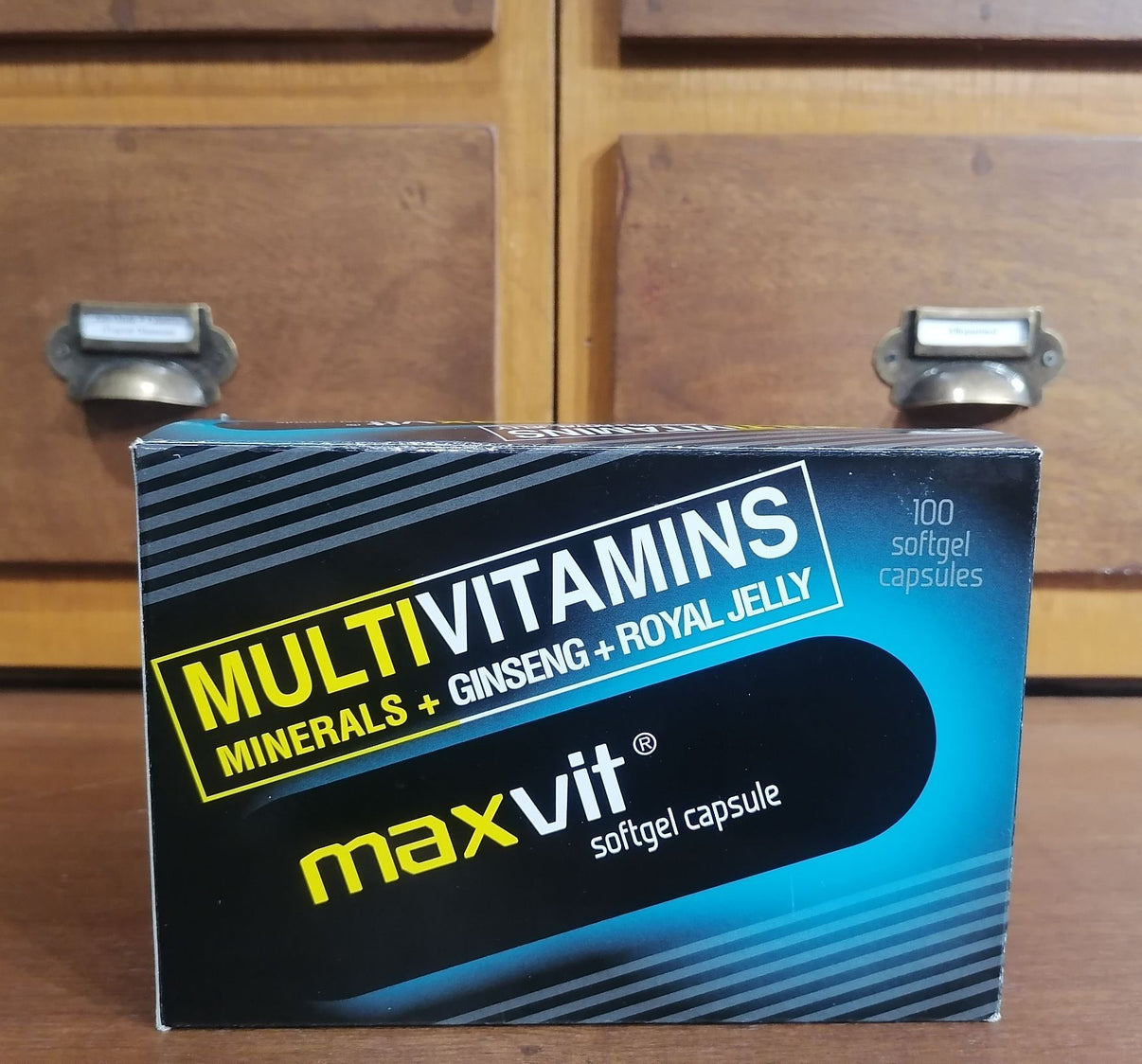 Multivitamins+Royal Jelly+Ginseng (MAXVIT) Softgel Capsule Meds for All